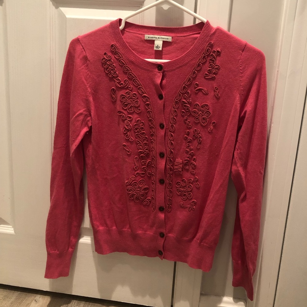Cardigan sweater
